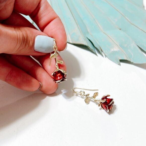 Red rose flowers earrings S172 - Picture 3 of 3